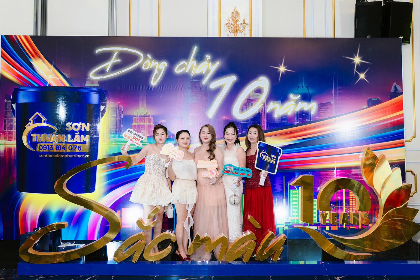 Sơn nước Lâm Đồng