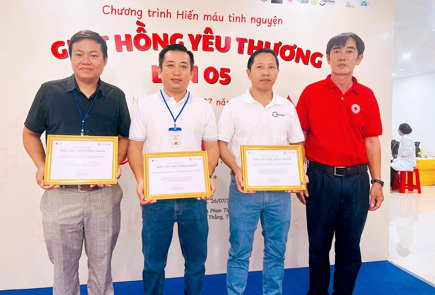 Sơn nước Lâm Đồng